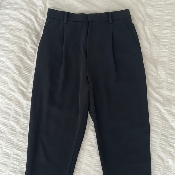 Uniqlo jogger dress pants - Picture 1 of 3
